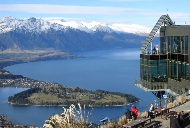 Restaurants with the most beautiful views in the world 15