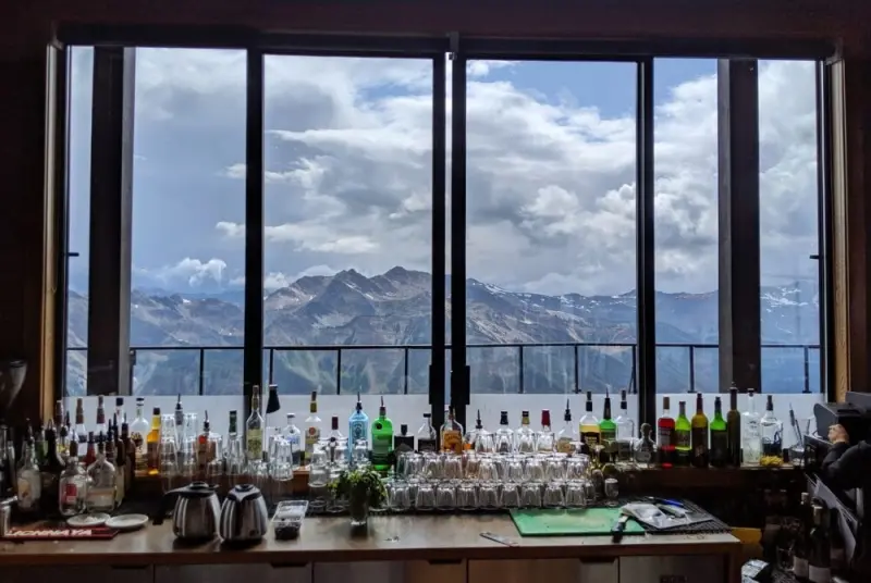 Ten-restaurants-with-the-most-beautiful-views-in-the-world8