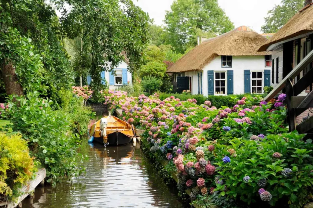 The Enchanting Tourist Destinations In The Netherlands 7