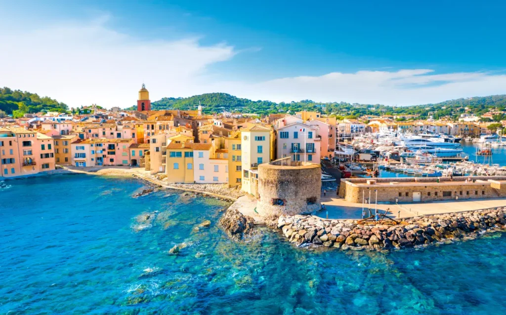 The Most Attractive Tourist Destinations In France 11