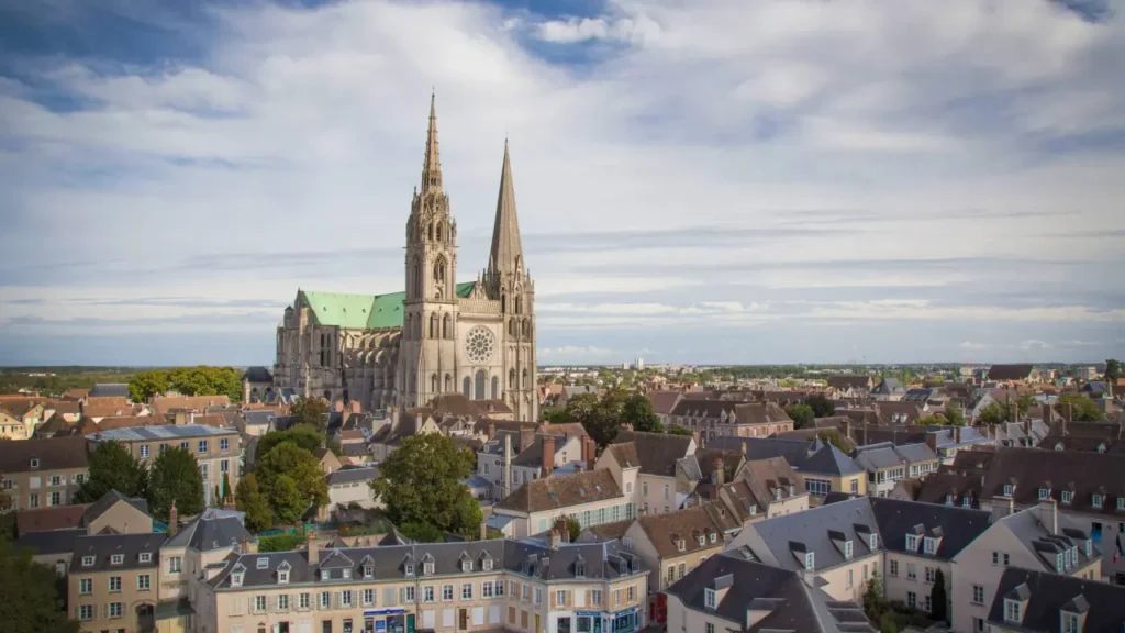 The Most Attractive Tourist Destinations In France 38