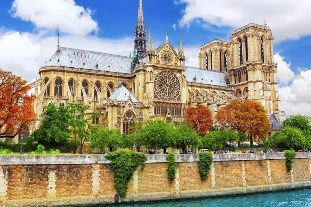 The Most Attractive Tourist Destinations In France 5