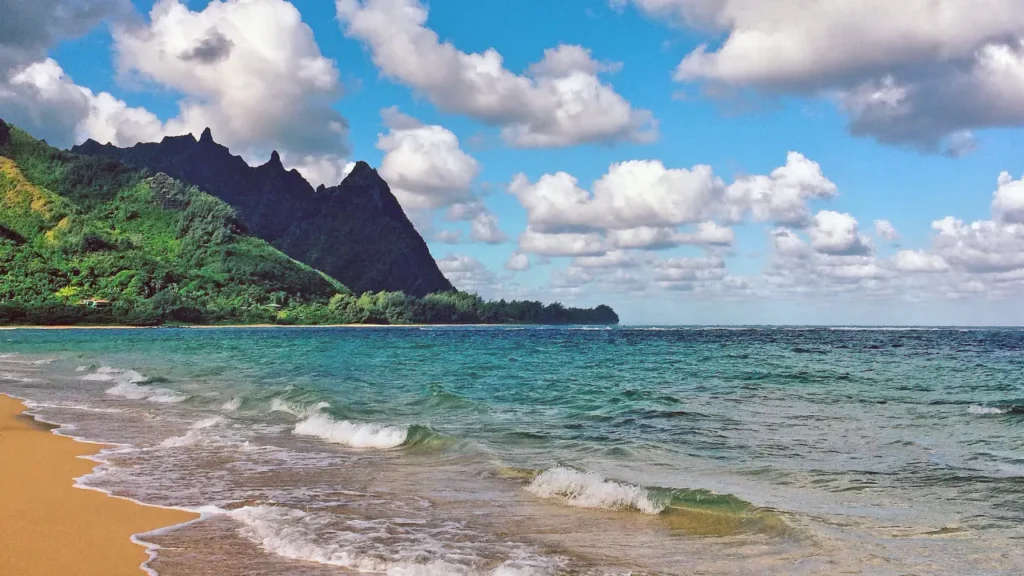 The Most Beautiful Beaches In Hawaii 21