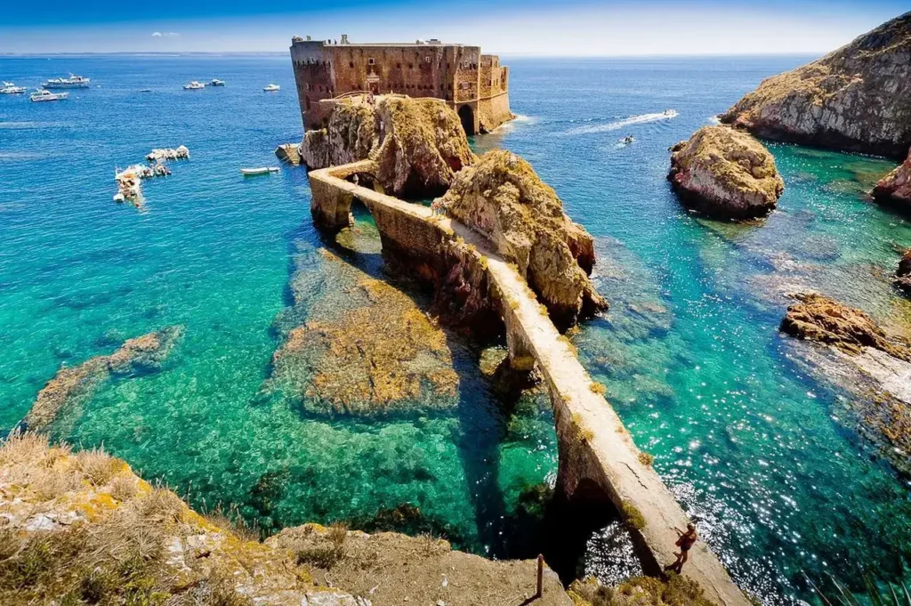 The Top Enchanting Tourist Destinations In Portugal 29