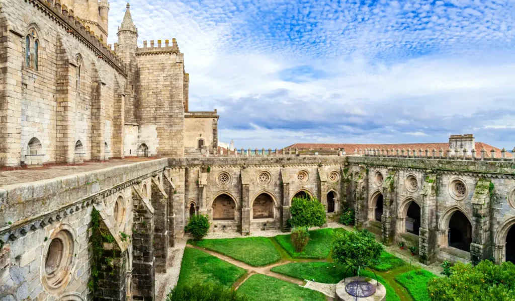 The Top Enchanting Tourist Destinations In Portugal 7