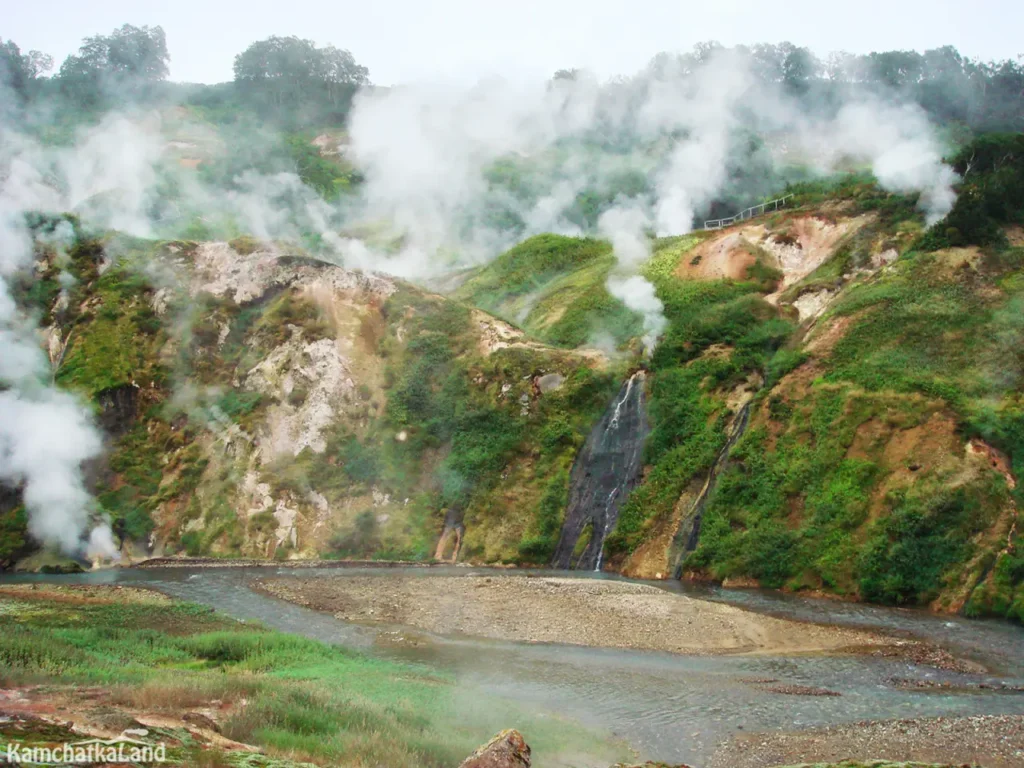 Natural Hot Springs In The World 28