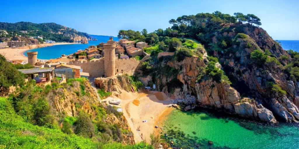 The Top Famous And Beautiful Destinations In Spain 15